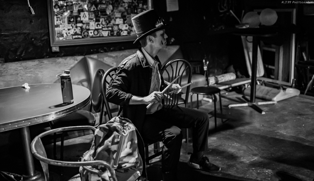 Hideous Monster, Dante's, photo by Kevin Pettigrew