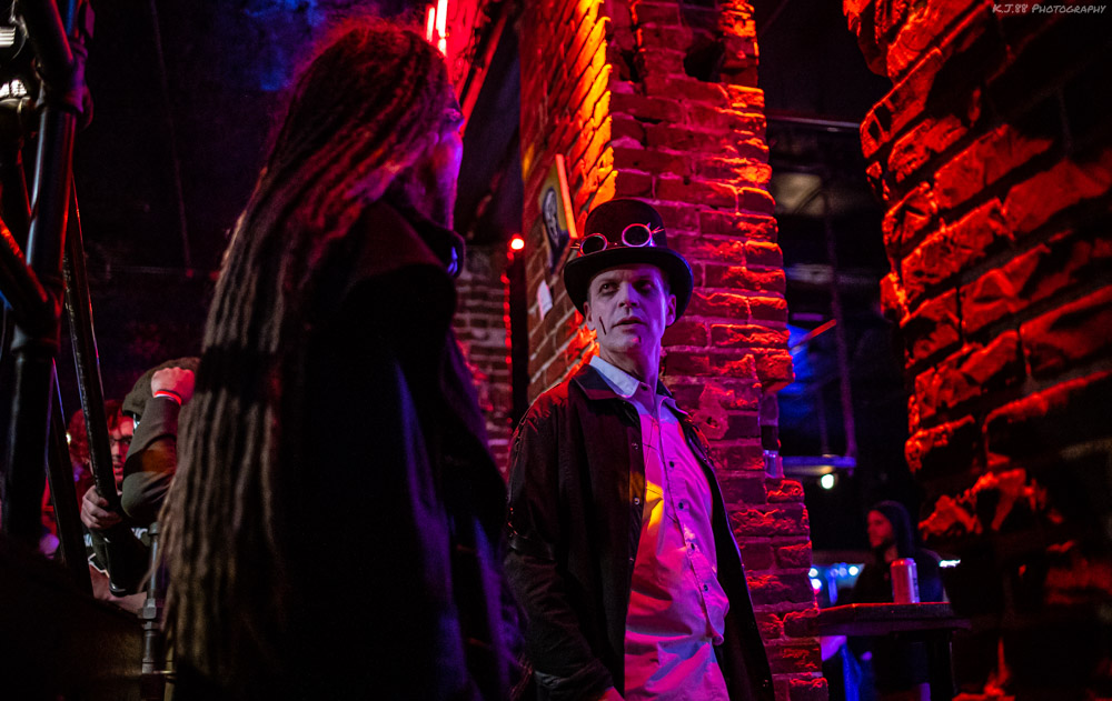 Hideous Monster, Dante's, photo by Kevin Pettigrew