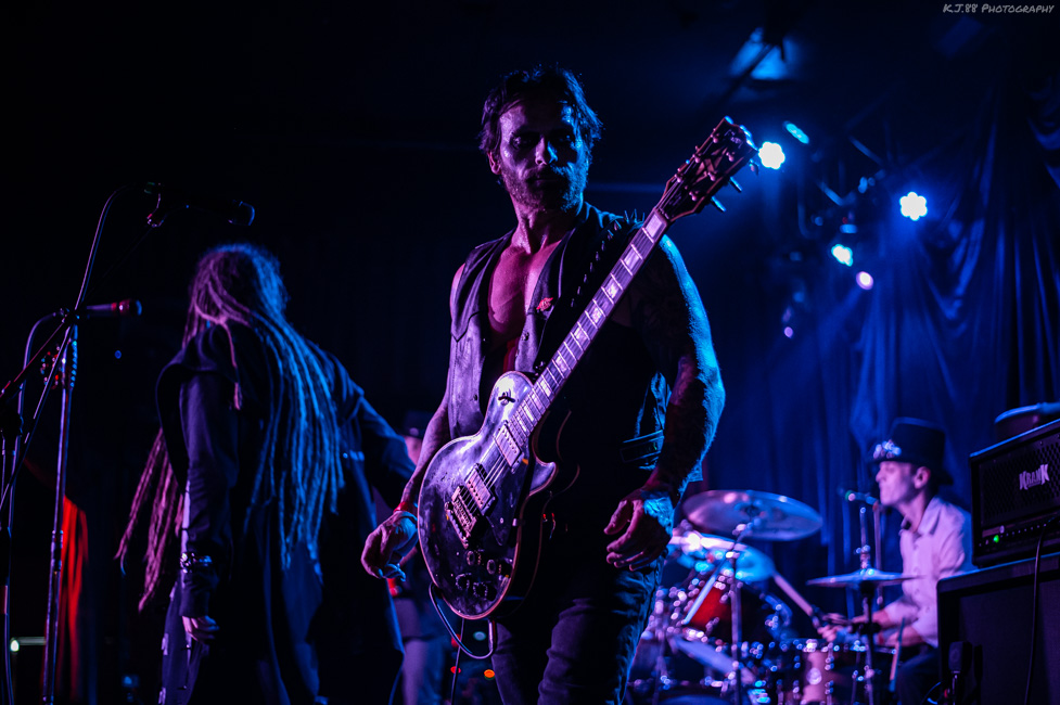 Hideous Monster, Dante's, photo by Kevin Pettigrew