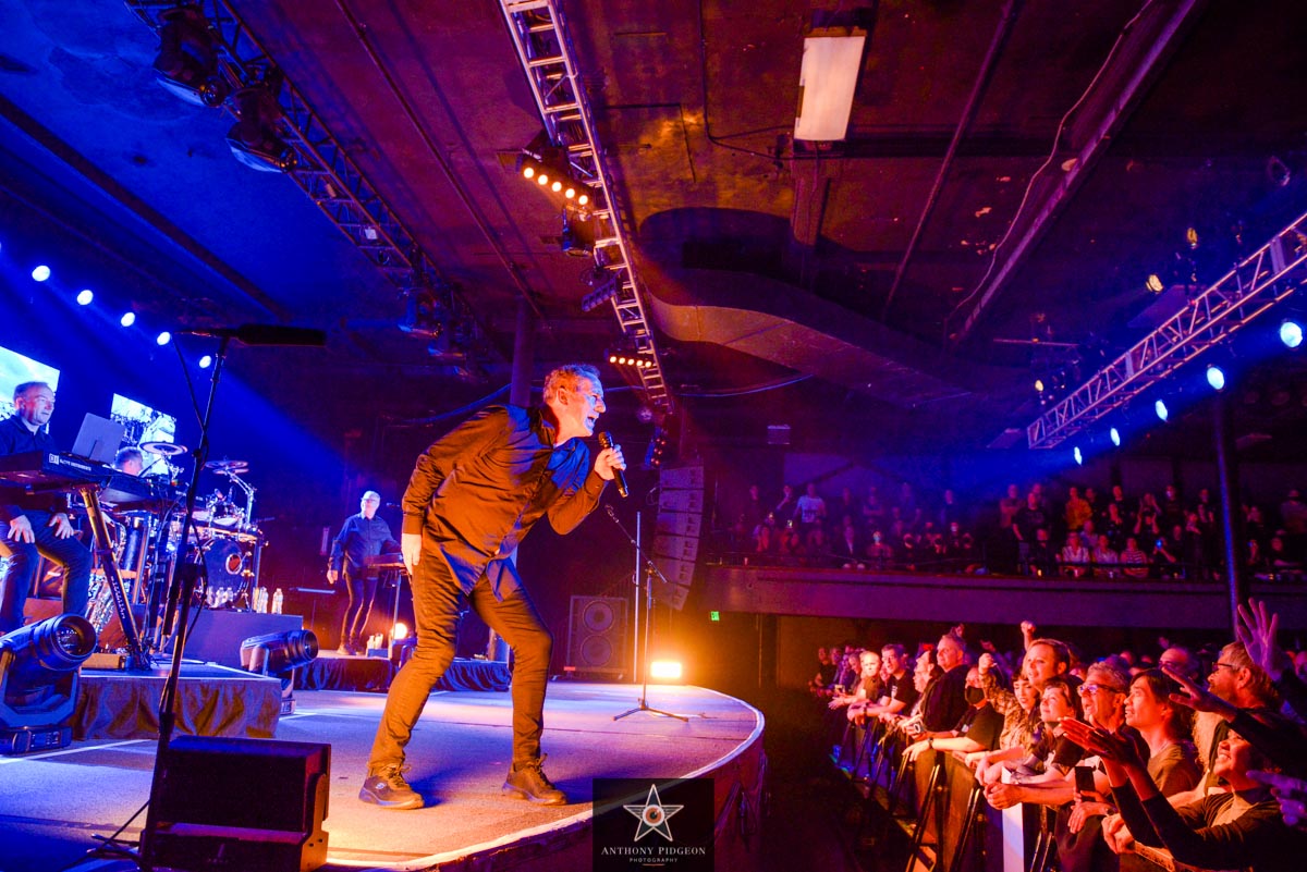 Orchestral Manoeuvres in the Dark, Roseland Theater, photo by Anthony Pidgeon