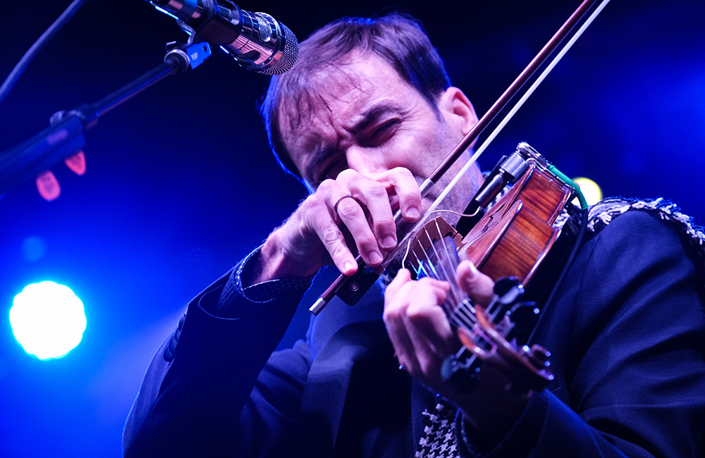 Andrew Bird, Pioneer Courthouse Square, photo by Joe Duquette