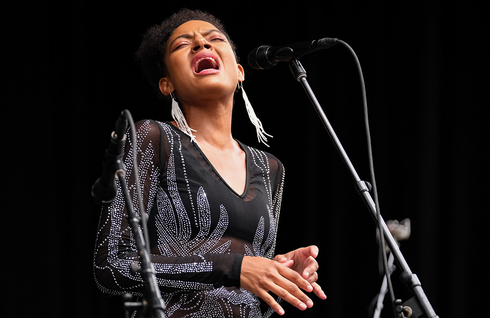 Allison Russell, Pioneer Courthouse Square, photo by Joe Duquette
