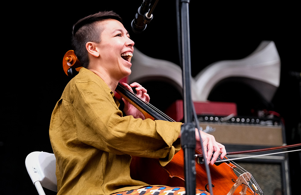 Allison Russell, Pioneer Courthouse Square, photo by Joe Duquette