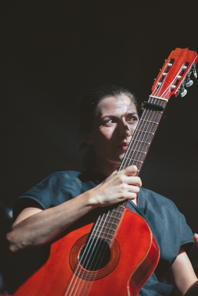 Aldous Harding, Crystal Ballroom, photo by Ignacio Quintana