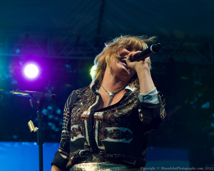 Grace Potter, Tom McCall Waterfront Park, photo by John Alcala