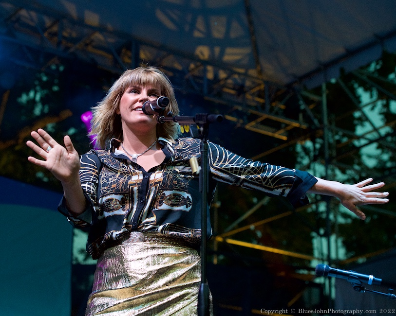 Grace Potter, Tom McCall Waterfront Park, photo by John Alcala