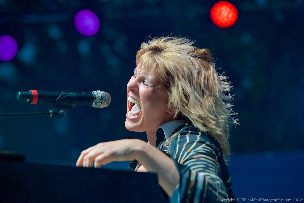 Grace Potter, Tom McCall Waterfront Park, photo by John Alcala