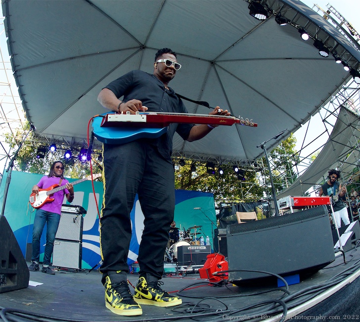 Robert Randolph, Tom McCall Waterfront Park, photo by John Alcala