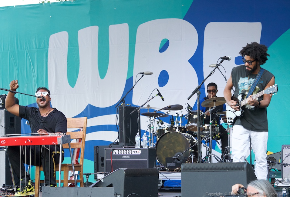 Robert Randolph, Tom McCall Waterfront Park, photo by John Alcala