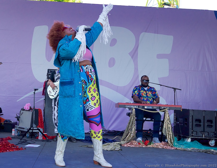 The Suffers, Tom McCall Waterfront Park, photo by John Alcala