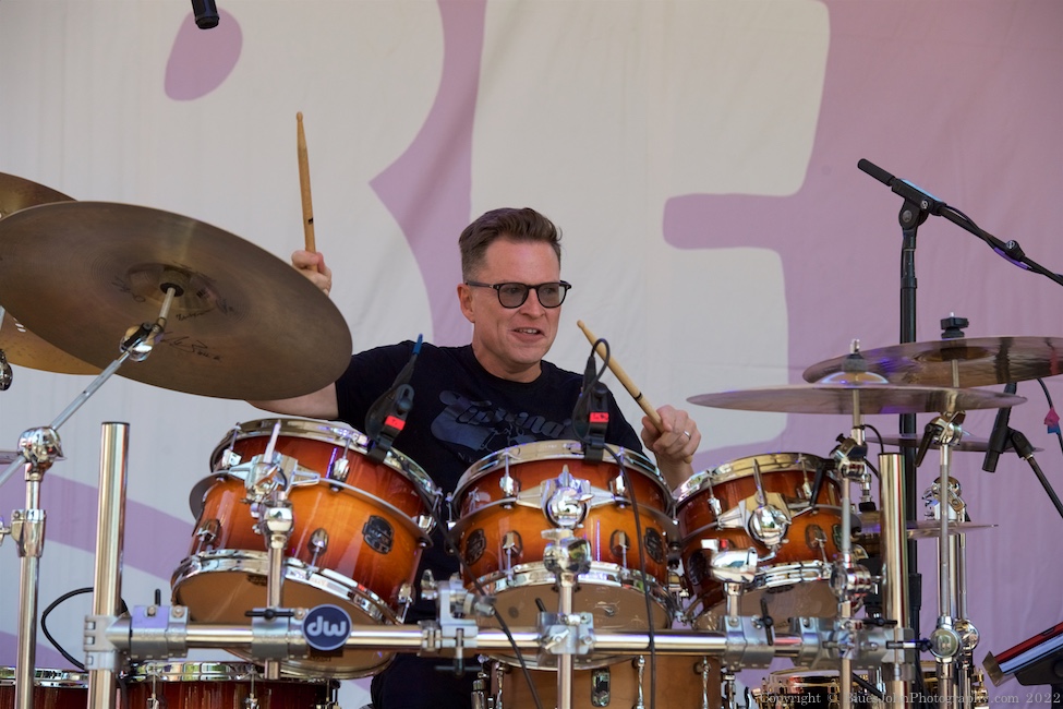 Silent Partners, Tom McCall Waterfront Park, photo by John Alcala
