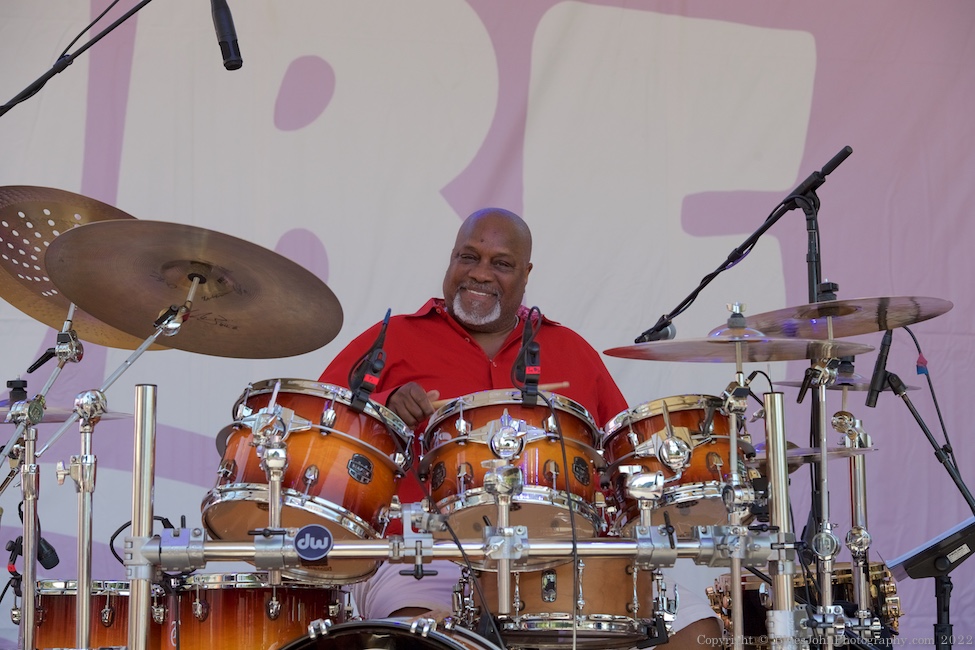 Silent Partners, Tom McCall Waterfront Park, photo by John Alcala