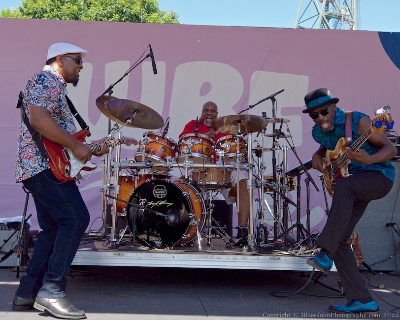 Silent Partners, Tom McCall Waterfront Park, photo by John Alcala