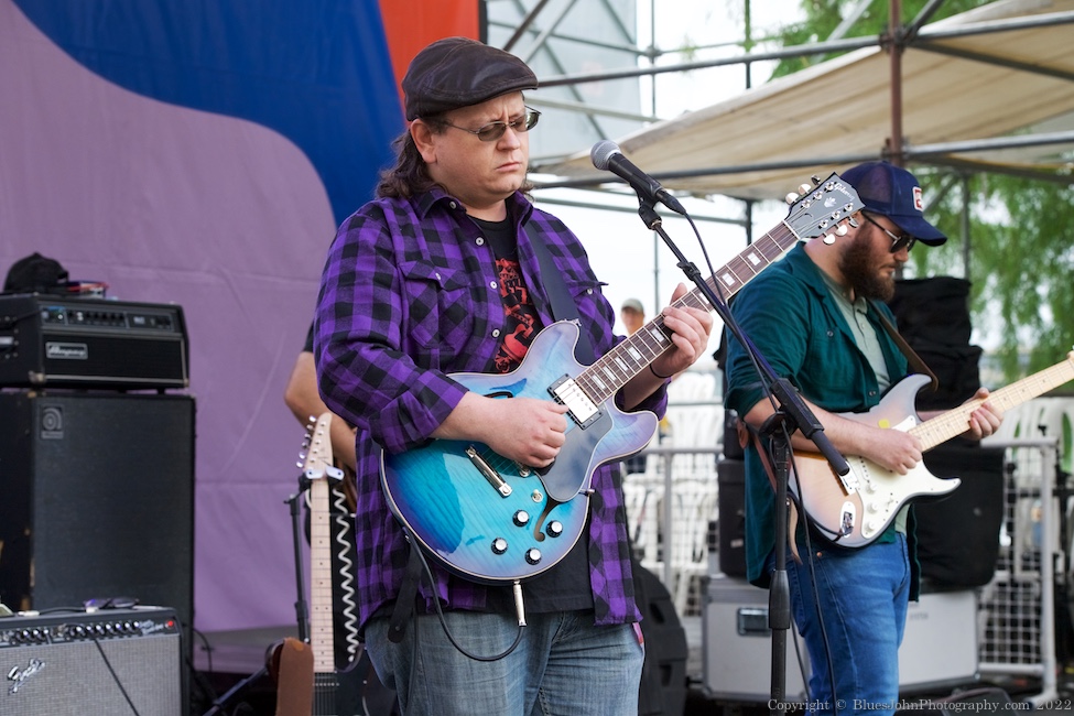 Josh Makosky, Tom McCall Waterfront Park, photo by John Alcala