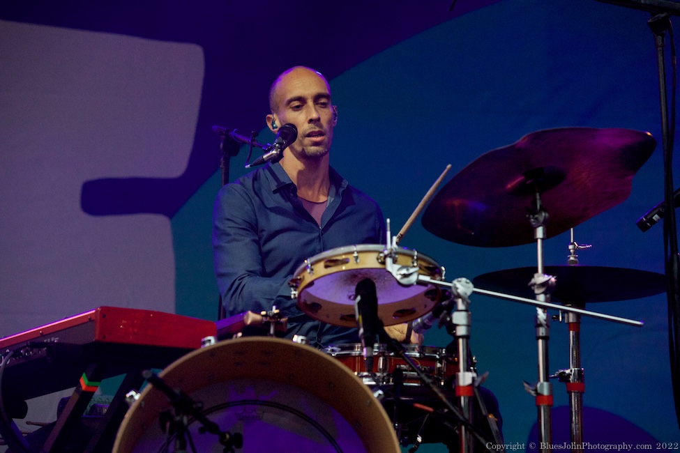 The Wood Brothers, Tom McCall Waterfront Park, photo by John Alcala