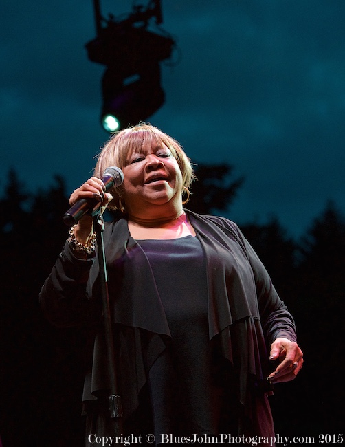 Mavis Staples, Oregon Zoo Amphitheatre, photo by John Alcala