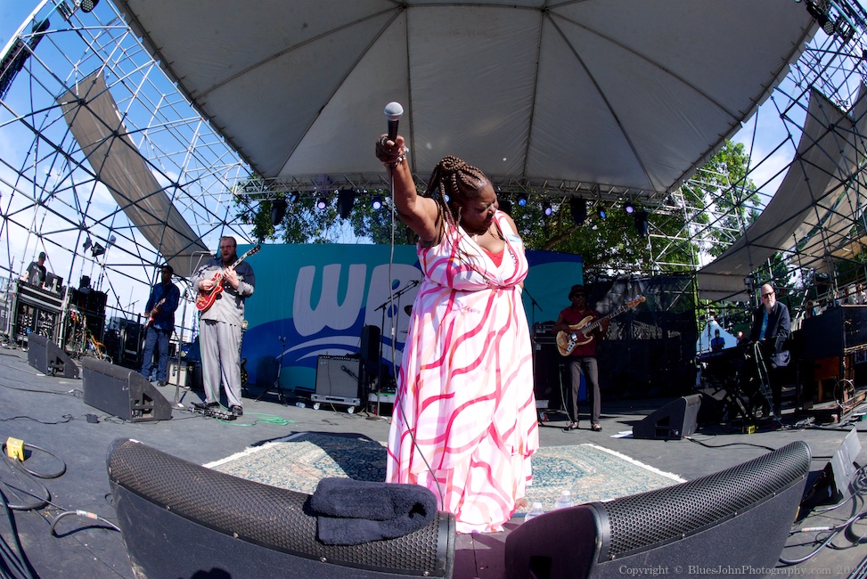 DIUNNA GREENLEAF, Tom McCall Waterfront Park, photo by John Alcala