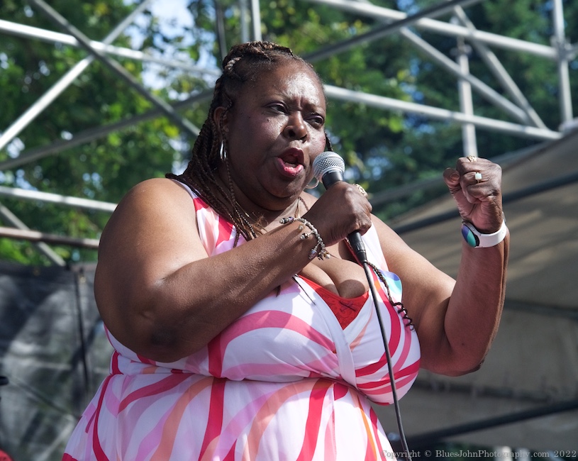 DIUNNA GREENLEAF, Tom McCall Waterfront Park, photo by John Alcala