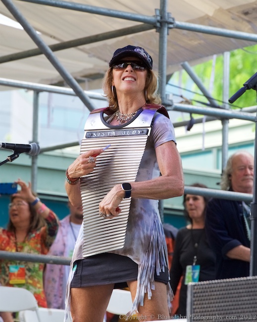 Chubby Carrier and the Bayou Swamp Band, Tom McCall Waterfront Park, photo by John Alcala