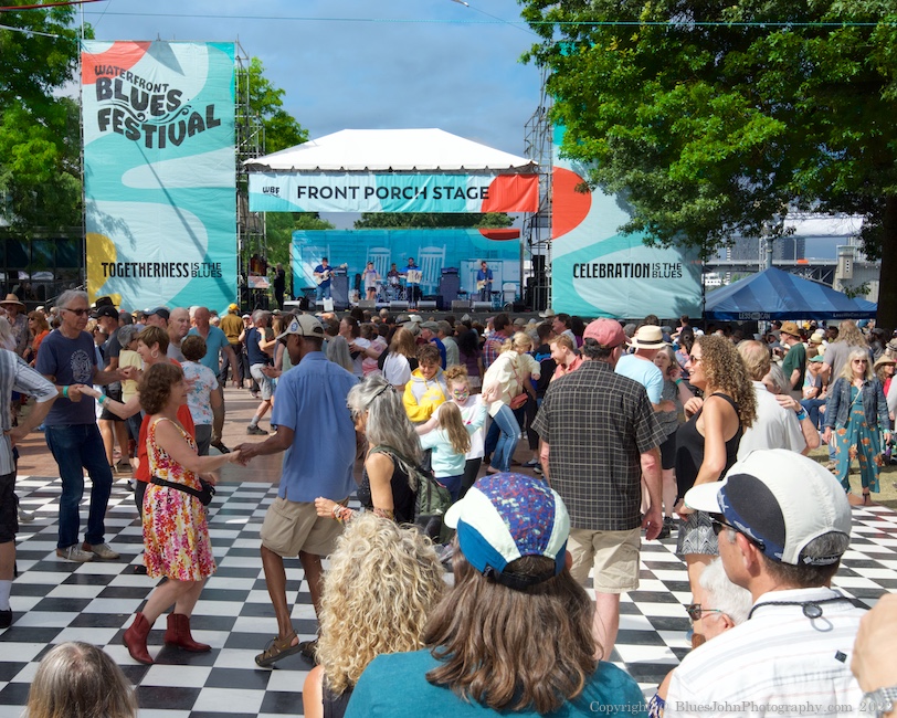 Chubby Carrier and the Bayou Swamp Band, Tom McCall Waterfront Park, photo by John Alcala