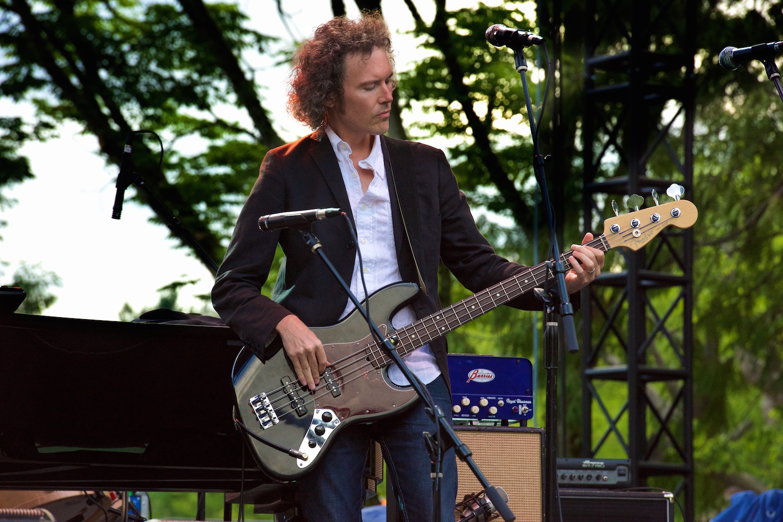 Amy Helm, Oregon Zoo Amphitheatre, photo by John Alcala