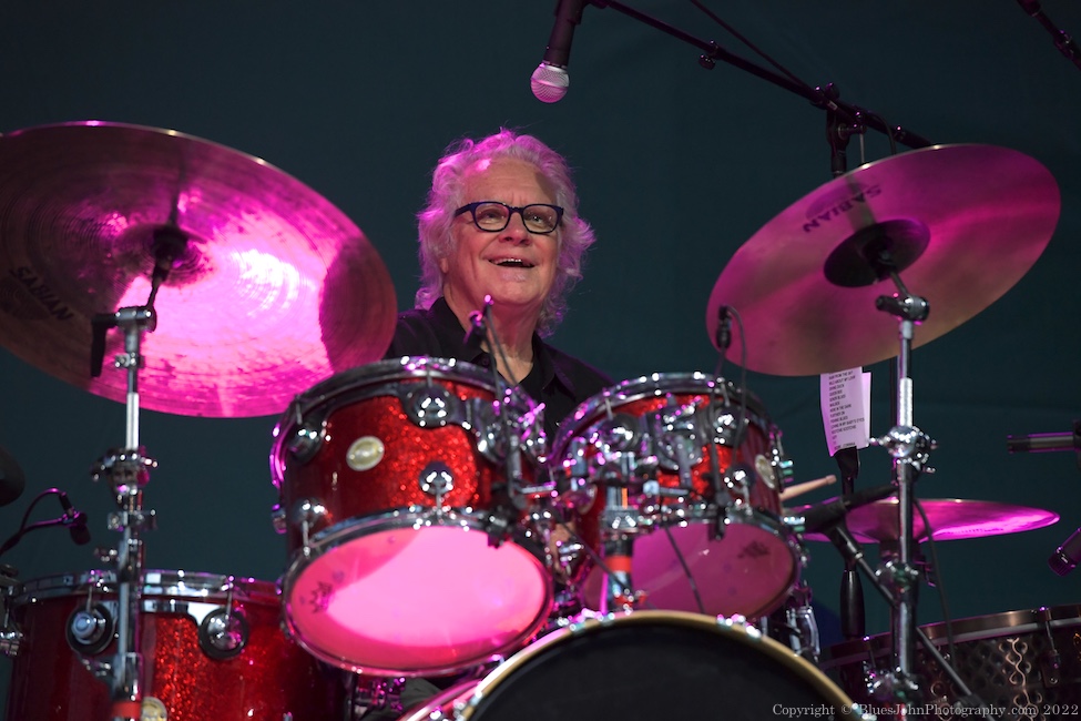 Taj Mahal & the Phantom Blues Band, Tom McCall Waterfront Park, photo by John Alcala