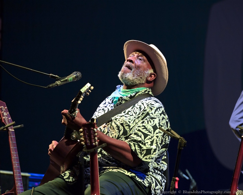 Taj Mahal & the Phantom Blues Band, Tom McCall Waterfront Park, photo by John Alcala