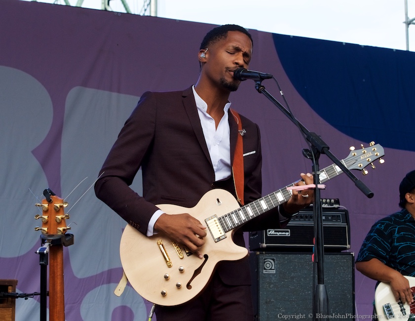 Ron Artis II, Tom McCall Waterfront Park, photo by John Alcala