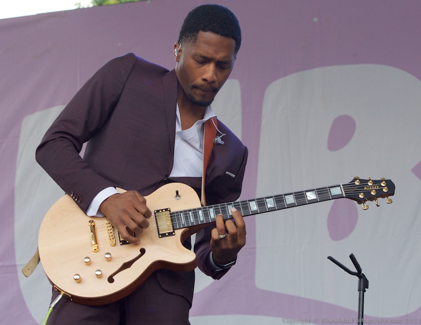 Ron Artis II, Tom McCall Waterfront Park, photo by John Alcala