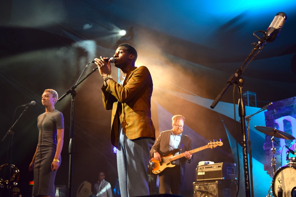 Leon Bridges, Pickathon, Pendarvis Farm, photo by Ryan J. Prado