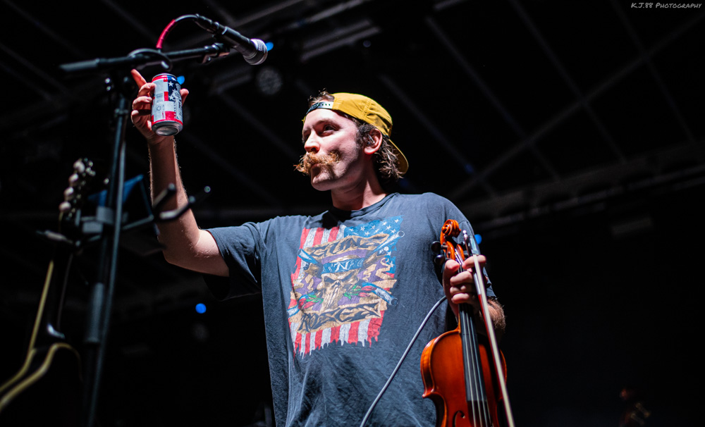 Zach Bryan, Clackamas County Fairgrounds, photo by Kevin Pettigrew