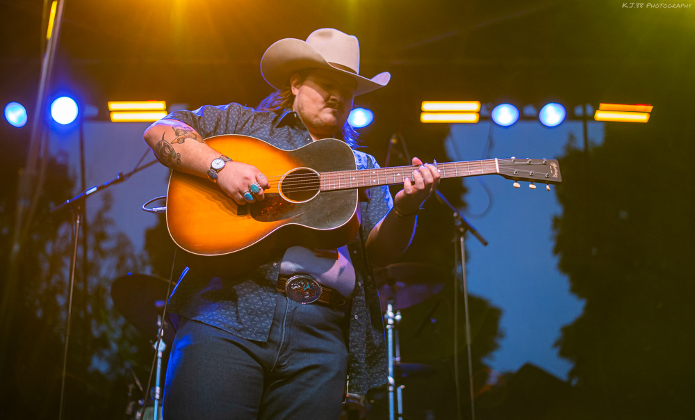 Vincent Neil Emerson, Clackamas County Fairgrounds, photo by Kevin Pettigrew