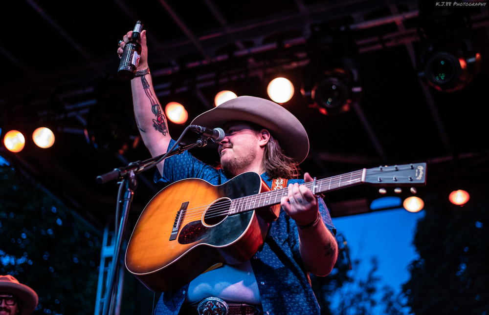 Vincent Neil Emerson, Clackamas County Fairgrounds, photo by Kevin Pettigrew