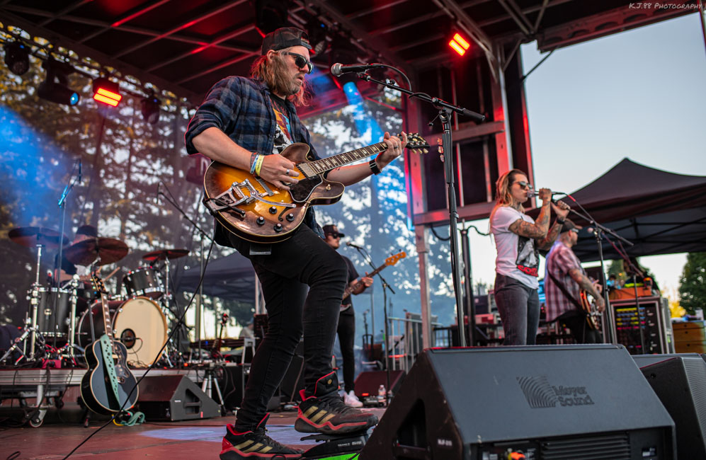 Morgan Wade, Clackamas County Fairgrounds, photo by Kevin Pettigrew