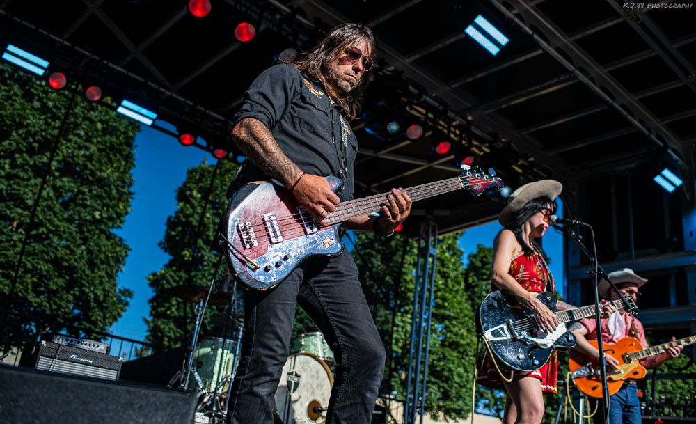 Jenny Don't & The Spurs, Clackamas County Fairgrounds, photo by Kevin Pettigrew