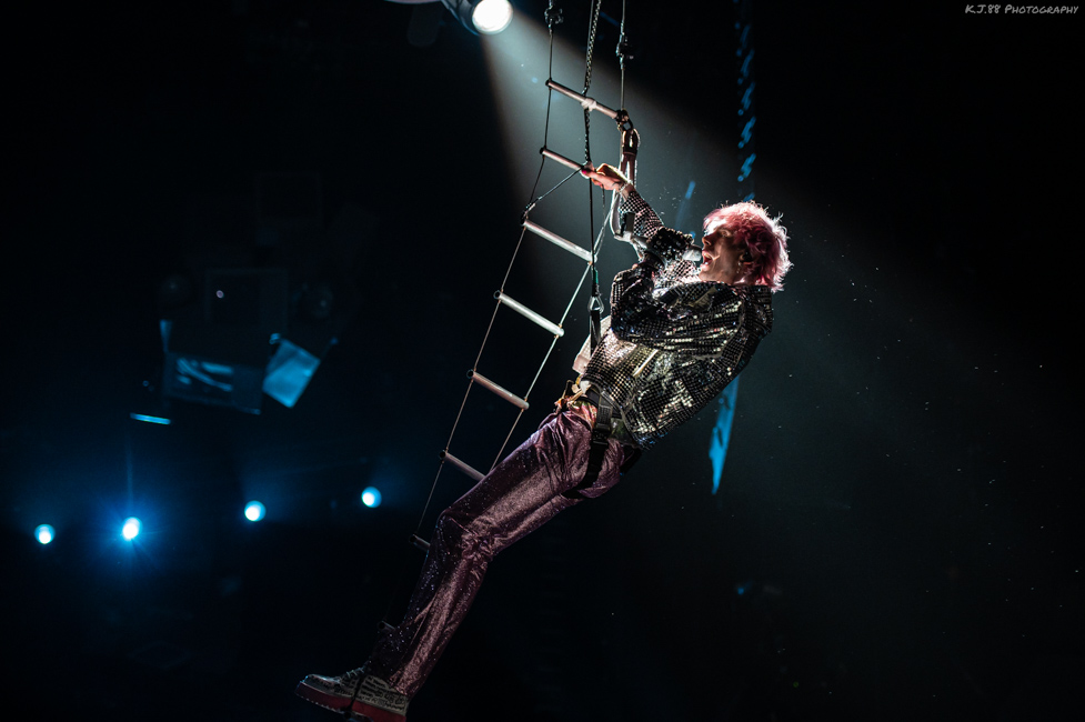 Machine Gun Kelly, Moda Center, photo by Kevin Pettigrew