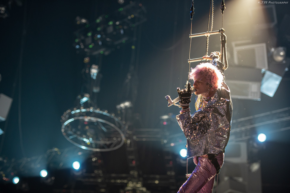 Machine Gun Kelly, Moda Center, photo by Kevin Pettigrew