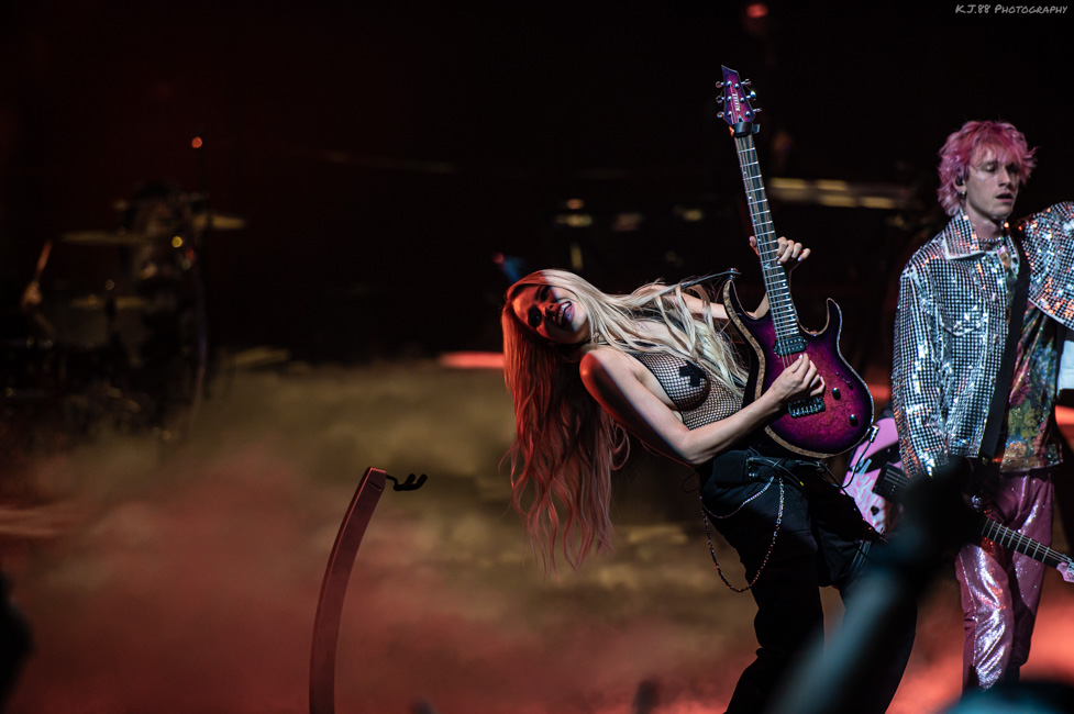 Machine Gun Kelly, Moda Center, photo by Kevin Pettigrew