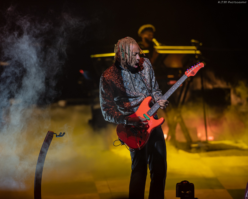 Machine Gun Kelly, Moda Center, photo by Kevin Pettigrew
