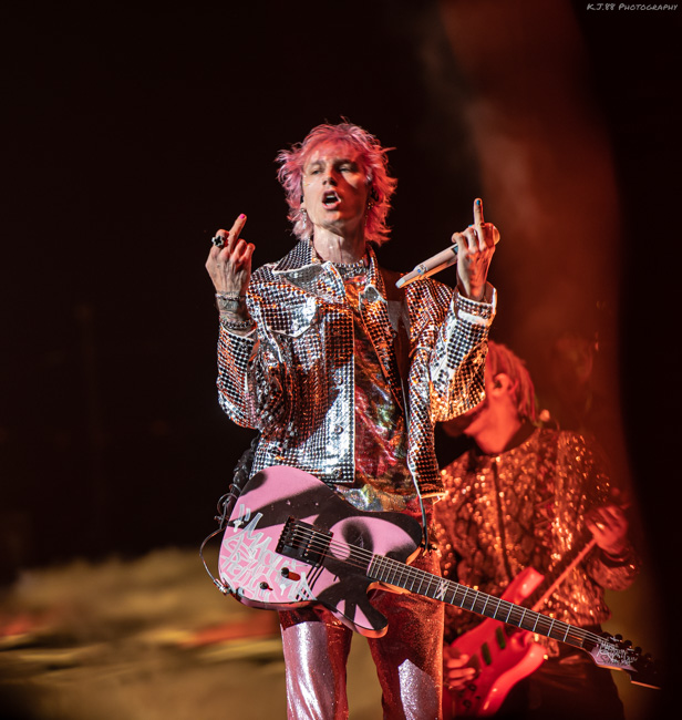 Machine Gun Kelly, Moda Center, photo by Kevin Pettigrew