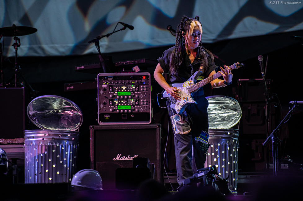 Willow, Moda Center, photo by Kevin Pettigrew