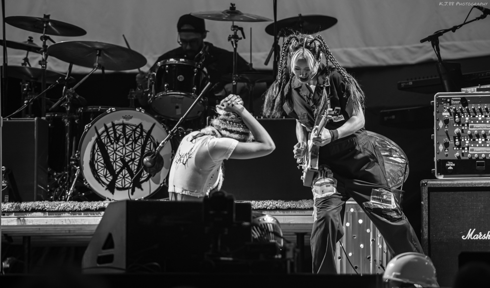 Willow, Moda Center, photo by Kevin Pettigrew