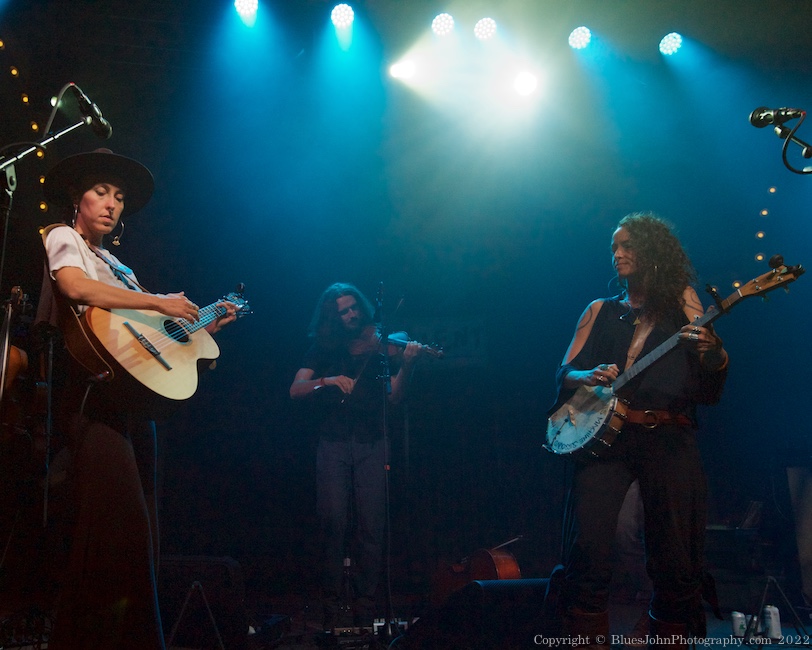 Rising Appalachia, Crystal Ballroom, photo by John Alcala