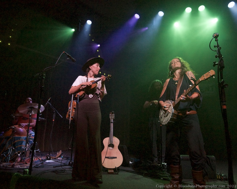 Rising Appalachia, Crystal Ballroom, photo by John Alcala