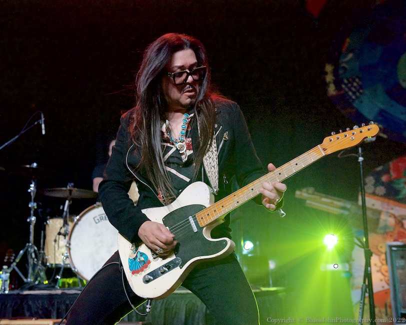 The Mavericks, Revolution Hall, photo by John Alcala