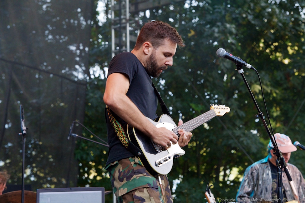 Hurray for the Riff Raff, Edgefield Amphitheater, photo by John Alcala