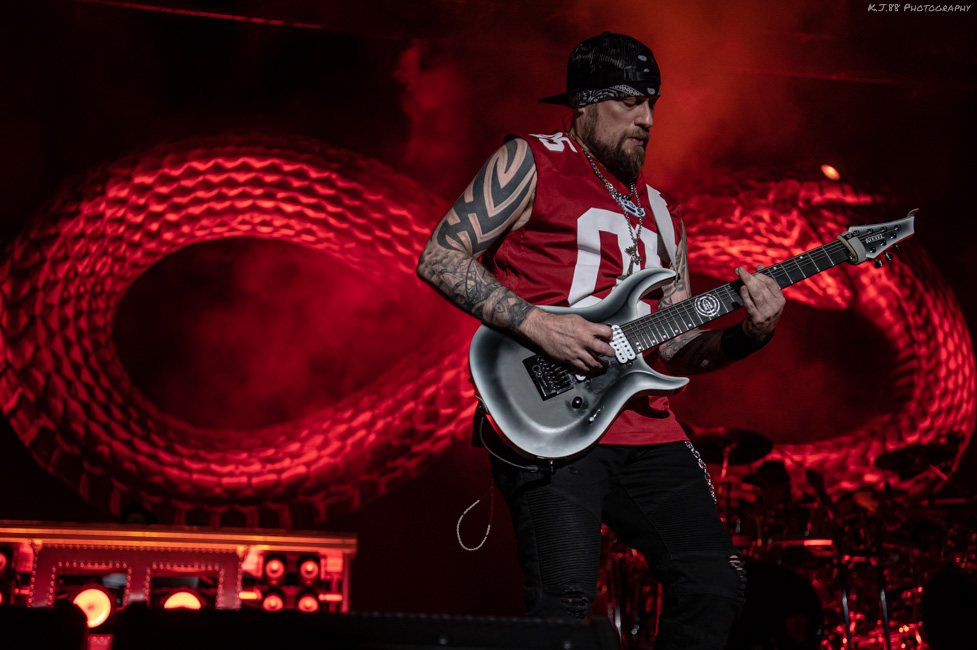 Five Finger Death Punch, RV Inn Style Resorts Amphitheater, photo by Kevin Pettigrew