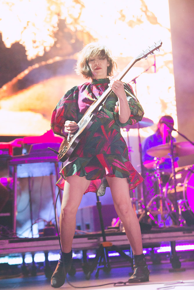 Sleater-Kinney, Edgefield Amphitheater, photo by Ignacio Quintana