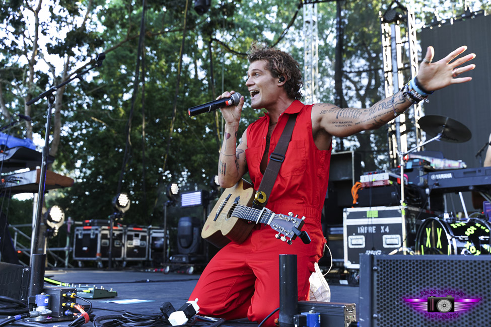 We Three, Grand Lodge, photo by Joshua Hathaway