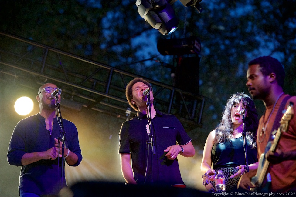 Tedeschi Trucks Band, Cuthbert Amphitheater, photo by John Alcala